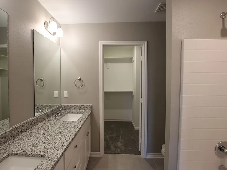6212 Villa Rosa Way — Photo 17
