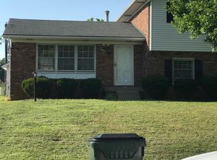 2520 Melody Way, Jeffersontown, KY 40299