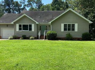 130 Leeward Dr, Hertford, NC 27944