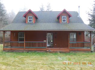 1153 New Morning Rd, Camano Island, WA 98282