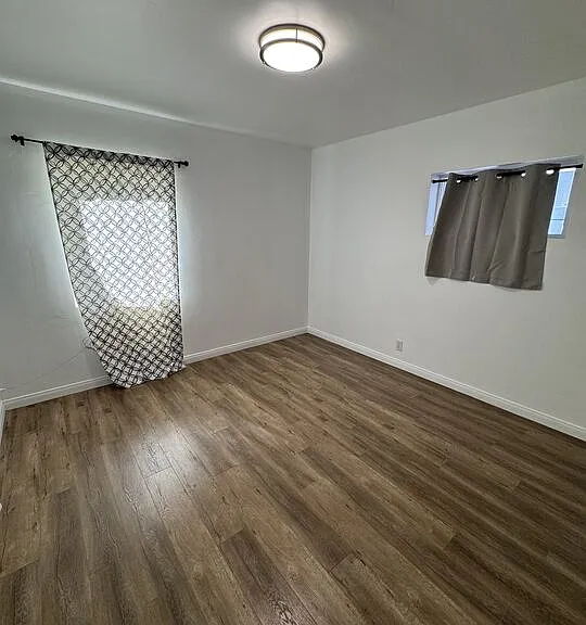 446 N California St — Photo 17