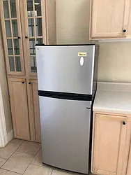 Rented by Alexiou Realty