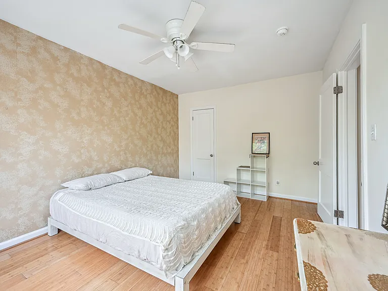 939 Longfellow St NW #205 — Photo 12