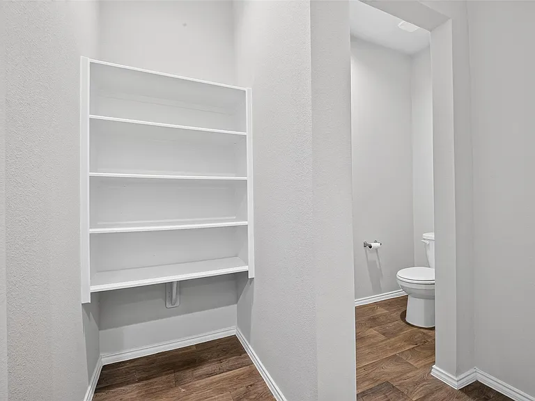 2330 Georgina Falls Dr — Photo 20