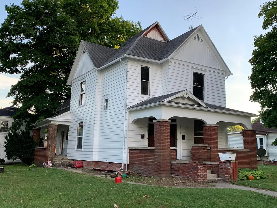 803 W Ashland Ave