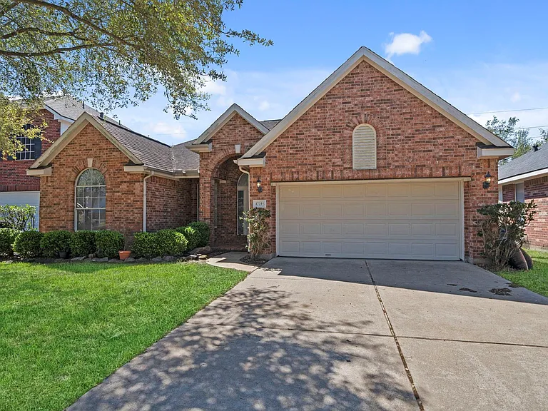 17215 Fernchase Ct — Photo 6