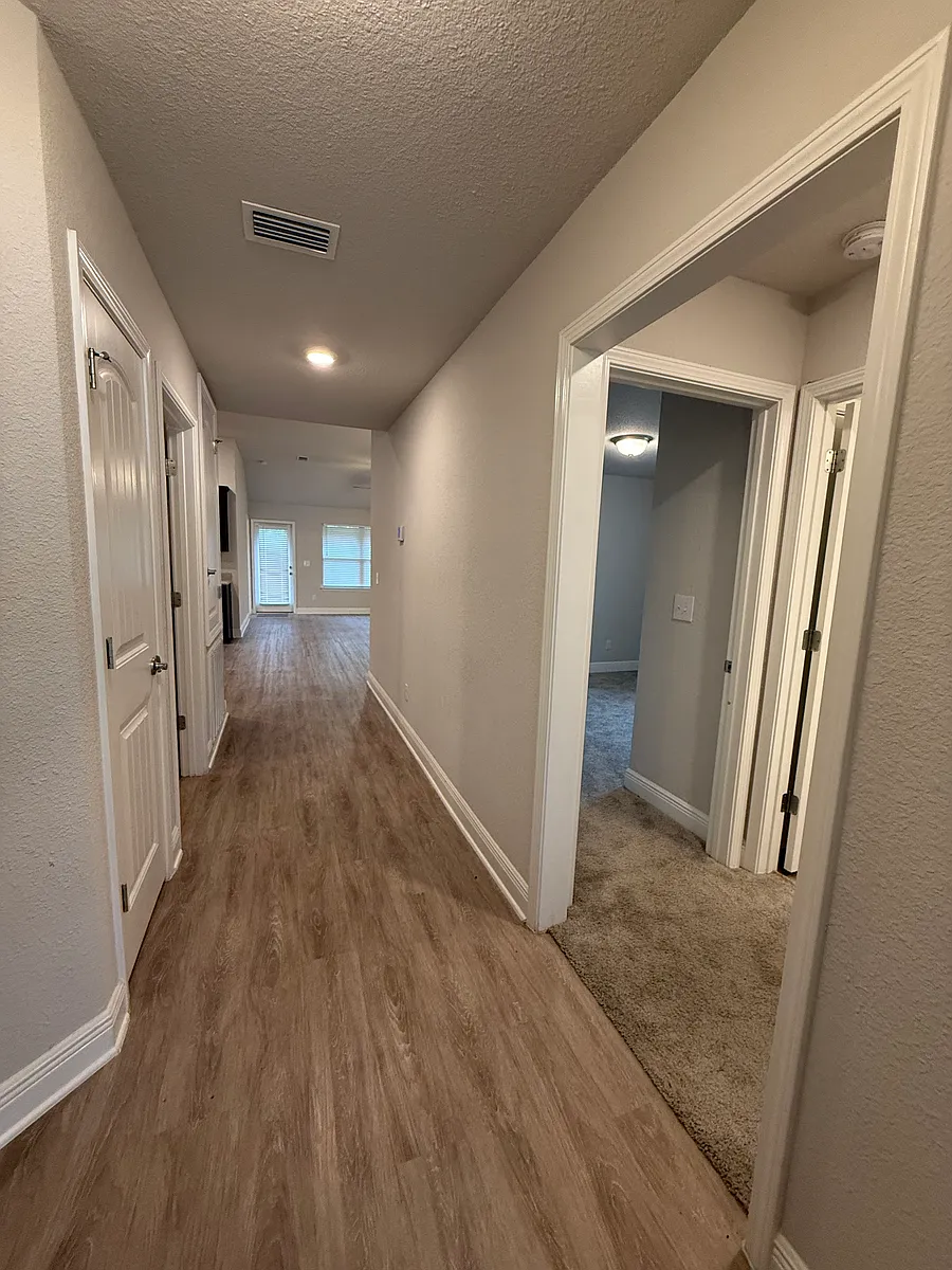 Building Photo - 6583 Addison Woods Dr