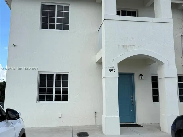 582 SW 2nd Pl, Florida City, FL 33034