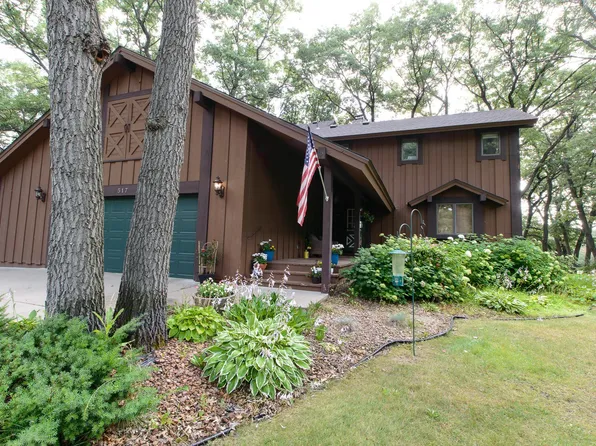 517 Brookwood Ln, Sartell, MN 56377