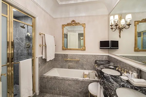 Sold by Town Residential | media 17