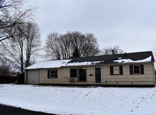 1831 Holland Ct SW, Canton, OH 44706