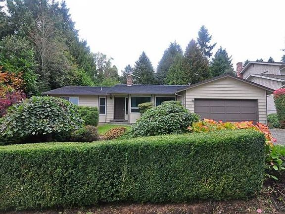 2nd image of 16806 NE 87th St