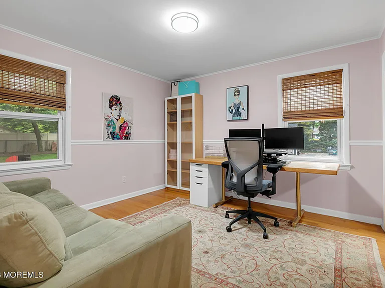 10 Tilton Rd — Photo 25