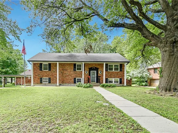 4307 E 110th St, Kansas City, MO 64137