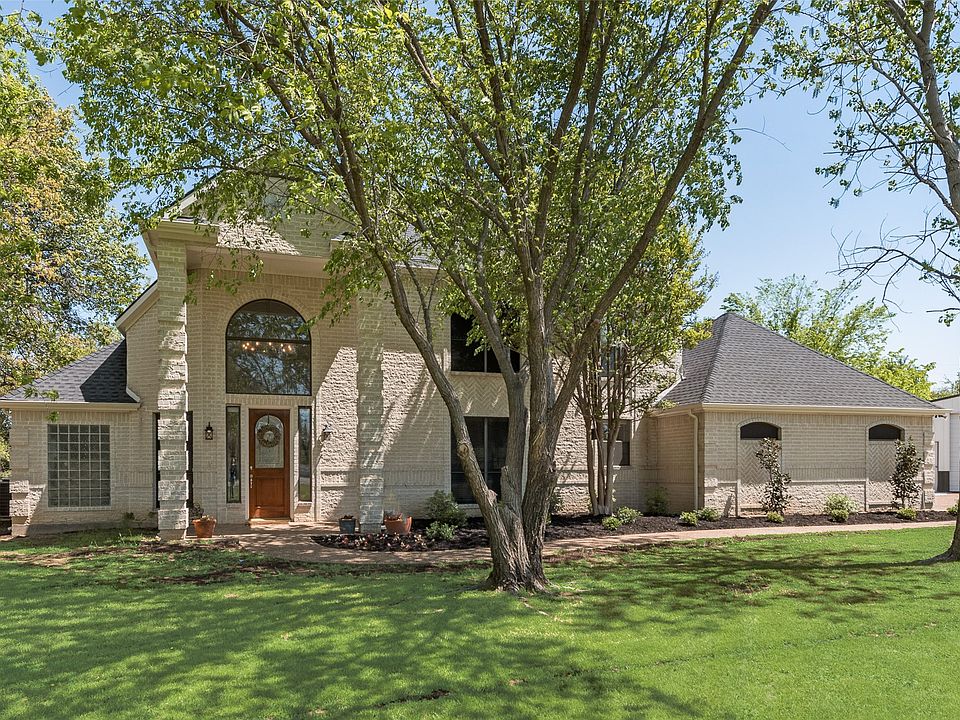 1st image of 1031 Shiloh Cir