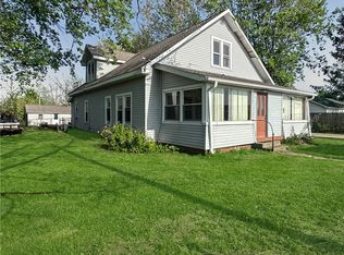 312 Ashmore Rd, Oakland, IL 61943