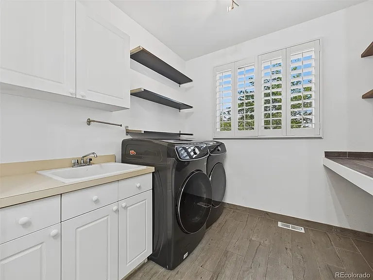 11672 E Berry Ave — Photo 9