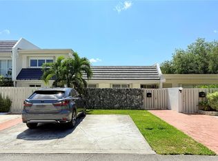 8208 SW 81st Pl #8208, Miami, FL 33143