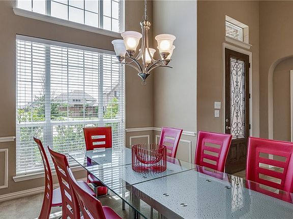 4th image of 3104 Lakemont Dr