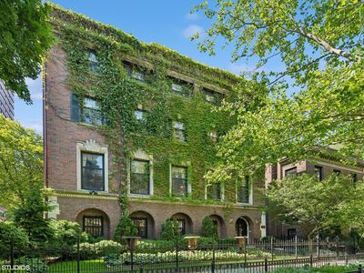 325 W Wellington Ave, Chicago, IL, 60657