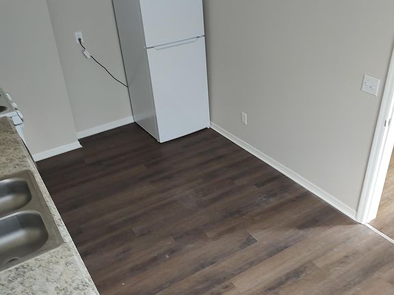 5th image of 200 E Polk Ave #200