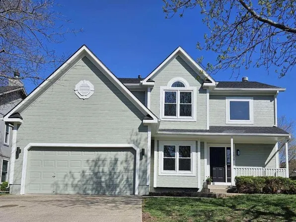 1038 N Clinton St, Olathe, KS 66061