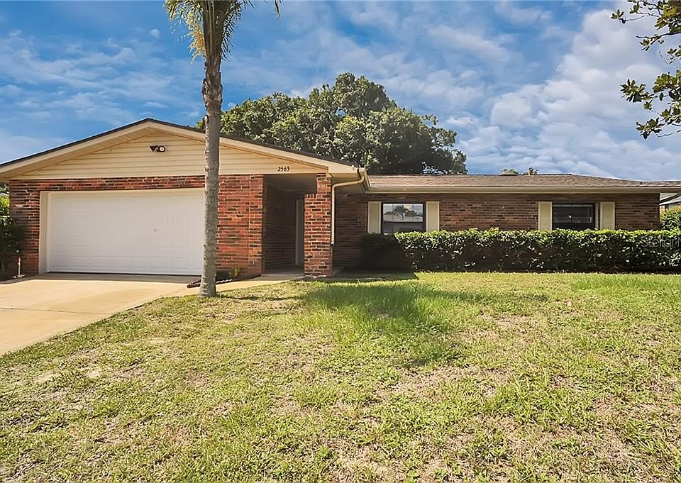 1st image of 2563 Longwood Ct