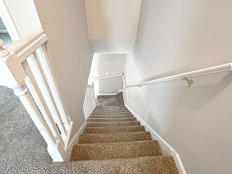 205 Tree Line Dr — Photo 21