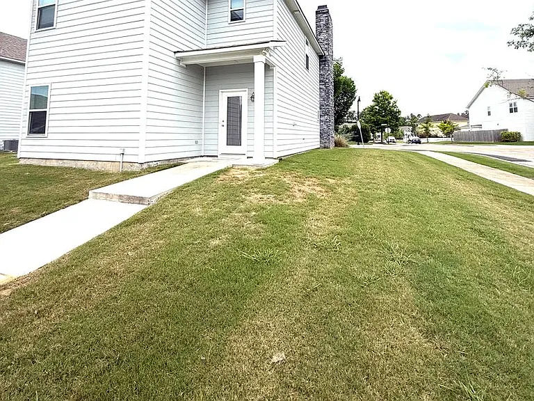 251 Avenue Of Learning — Photo 17