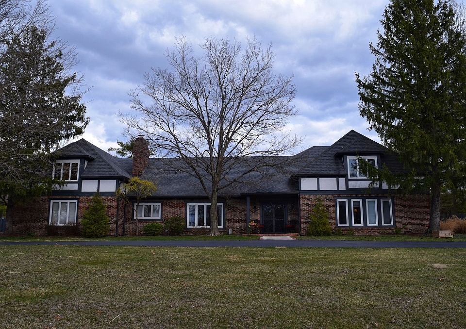 1st image of 8125 Wellsbrook Dr