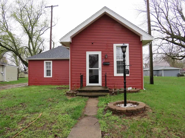 219 Fulton Ave, Rochester, IN 46975