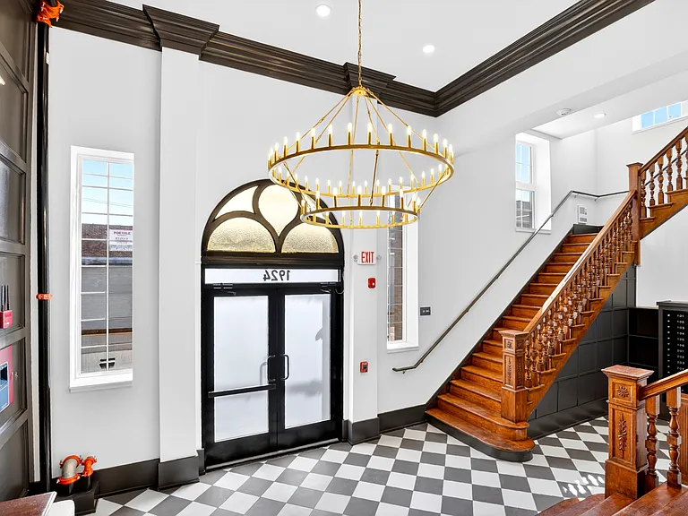 Clearfield Lofts — Photo 8