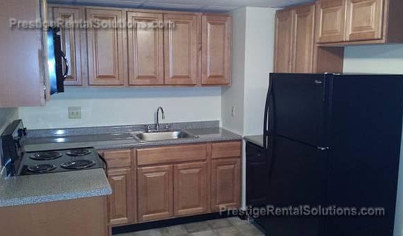 5th image of 1730 Washington St #14