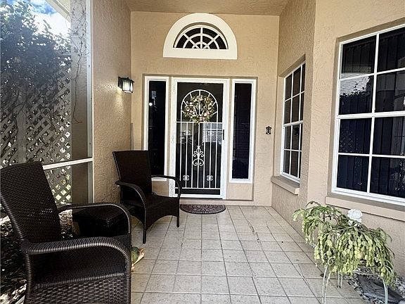 3rd image of 13648 Admiral Ct