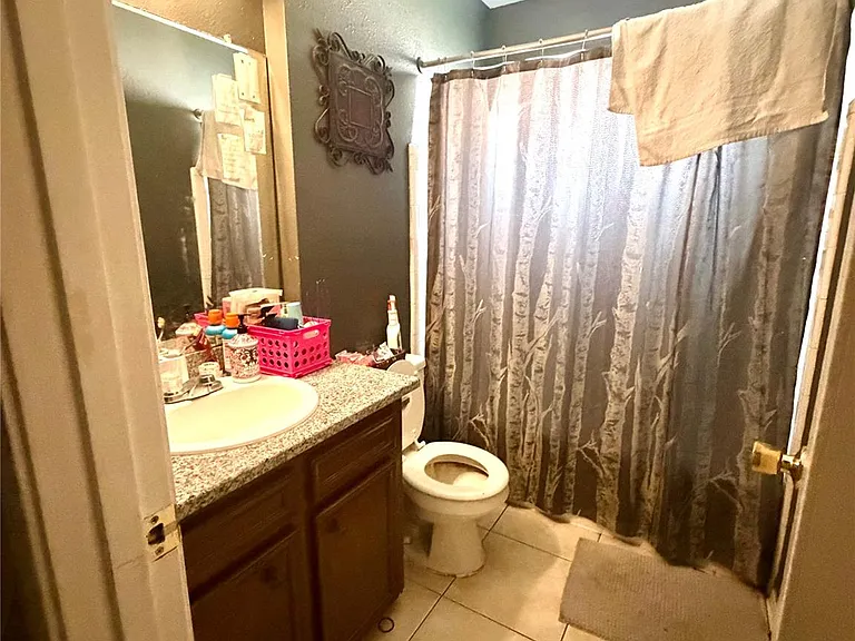 5319 Lincoln Town Dr — Photo 6
