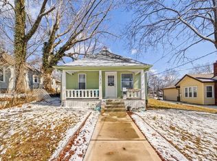 131 S Neconi Ave, Bonner Springs, KS 66012