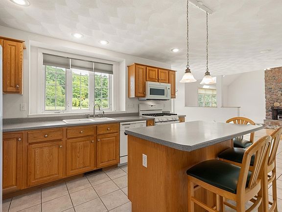 5th image of 29 Hadley Rd