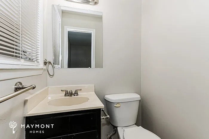 821 Hillside Dr — Photo 13