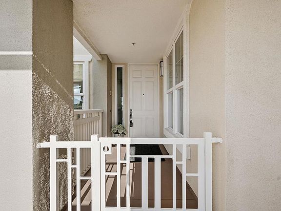 2nd image of 1540 Seabridge Ln