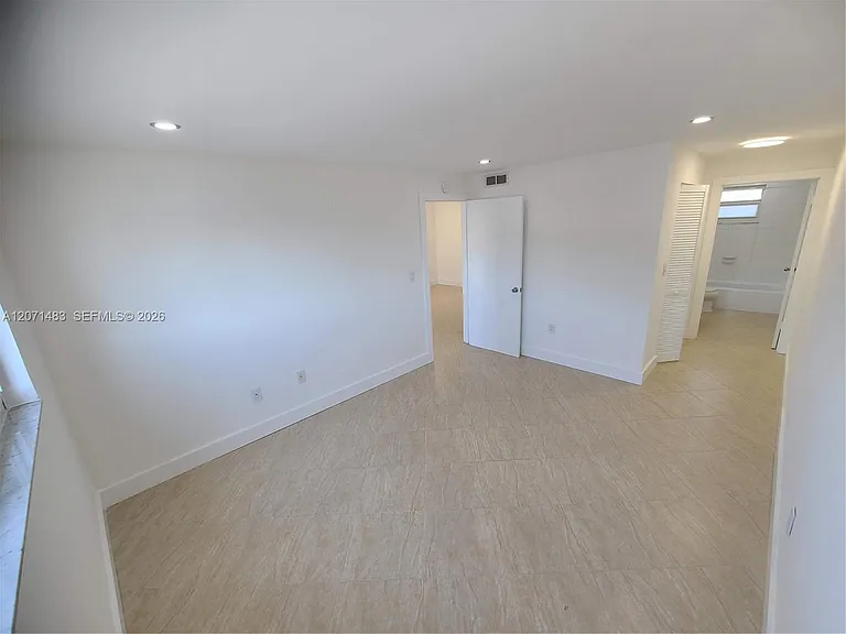 1612 Jefferson Ave #403 — Photo 30