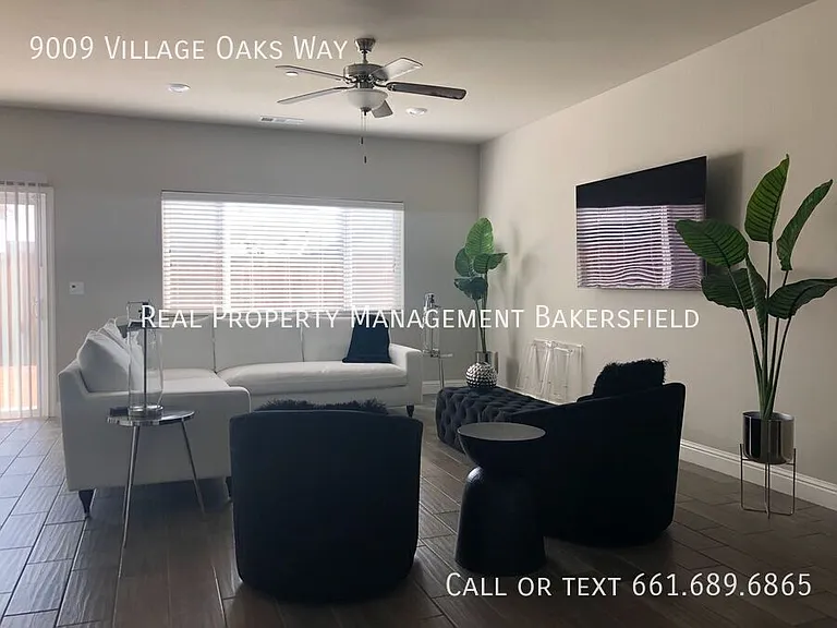 9009 Village Oaks Way — Photo 5