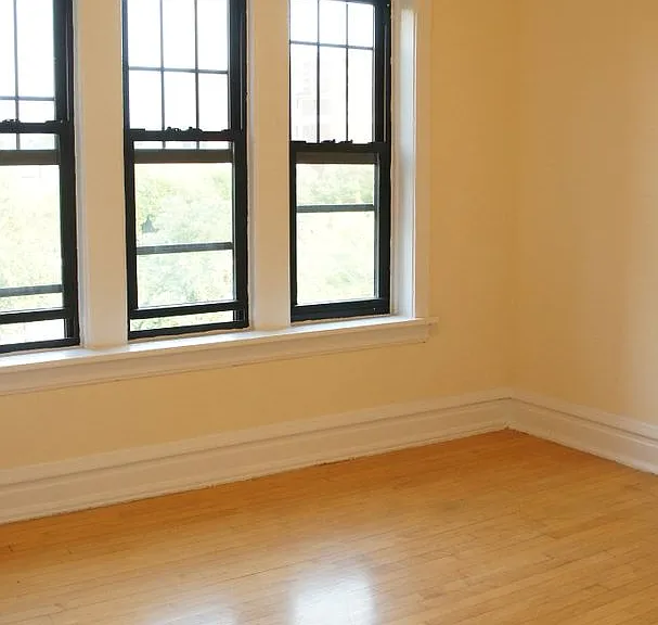 2516 N. Kedzie LP — Photo 44