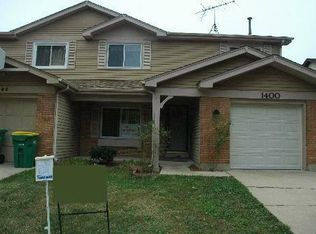 1400 Chippewa Trl #1, Wheeling, IL 60090