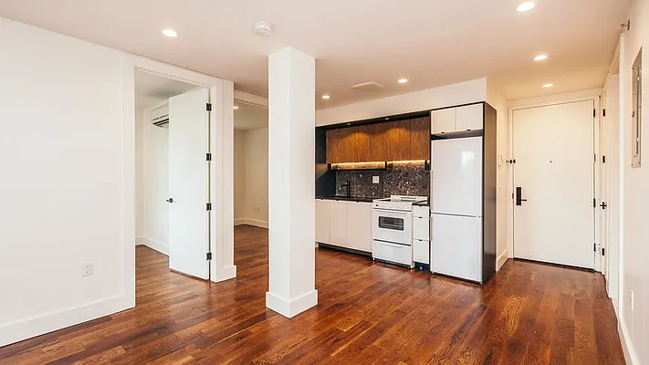 Rented by Nooklyn NYC LLC | media 37