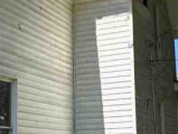 3rd image of 409 Washington St