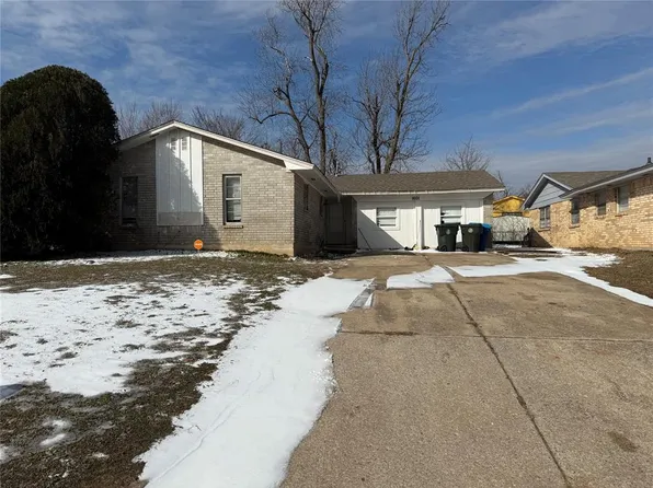 1601 McGregor Dr, Midwest City, OK 73130