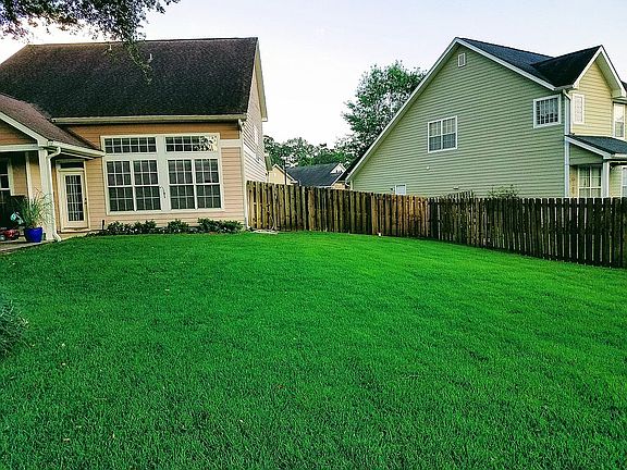 5th image of 1621 Shadowmoss Ave