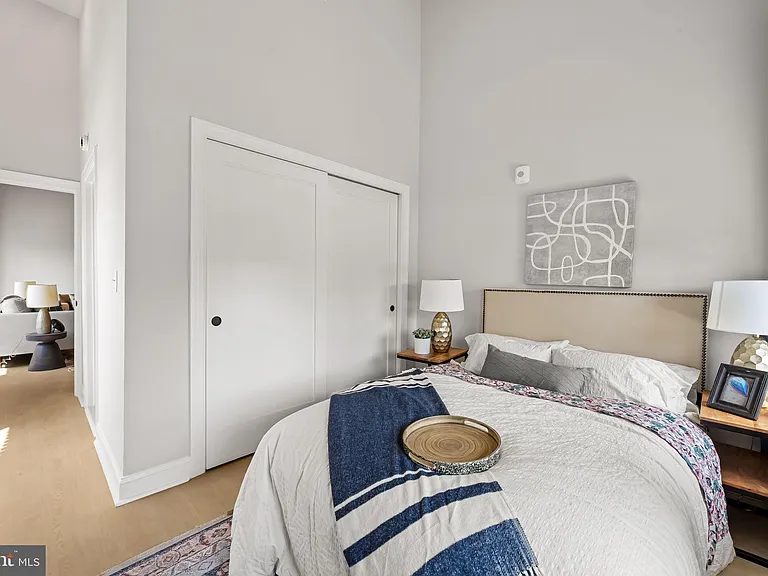 600 N Howard St #202 — Photo 14