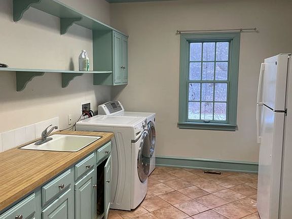 Laundry, Mud room