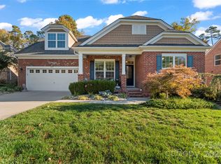 8015 Frances Haven Dr, Harrisburg, NC 28075